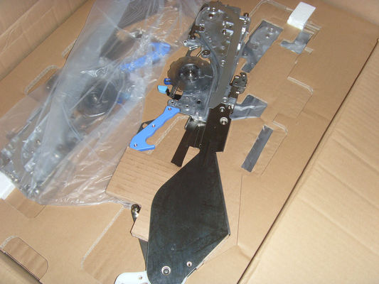 खरीदें JUKI KE2000 मशीन CN081CR फीडर के लिए 304 स्टेनलेस स्टील टेप फीडर: ऑनलाइन निर्माण