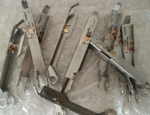 खरीदें सीटीएफआर 8x2 फीडर के लिए 40081833 यूपी सीवी 03 05 एएसएम जुकी फीडर ऊपरी कवर ऑनलाइन निर्माण