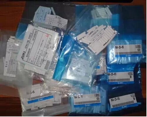 खरीदें जूकी 2070/2080 एसएमटी पिक और प्लेस मशीन के लिए हेड एसएमसी फ़िल्टर एलिमेंट्स 40046646 ऑनलाइन निर्माण