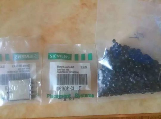 खरीदें सीमेंस एजी सिप्लेस एसएमटी कैलिब्रेटिंग यूनिट विजन संस्करण II 00316081-03 ऑनलाइन निर्माण