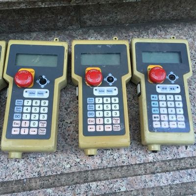 खरीदें दूसरा हाथ भूतल माउंट प्लेसमेंट मशीन यामाहा रिमोट कंट्रोलर केएच 1-एम5180-20 एक्स ऑनलाइन निर्माण