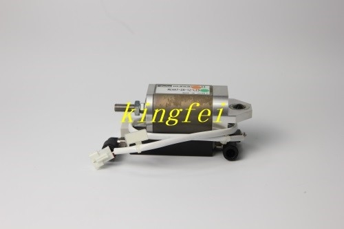 FUJI ADCPA8122 CP7 स्क्वायर सिलेंडर स्टॉक में मूल ब्रांड नया तेजी से वितरण