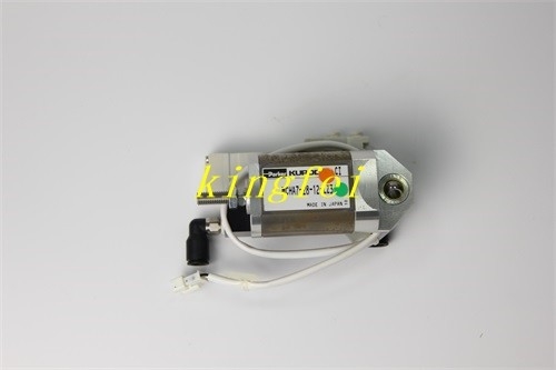 FUJI ADCPA8122 CP7 स्क्वायर सिलेंडर स्टॉक में मूल ब्रांड नया तेजी से वितरण