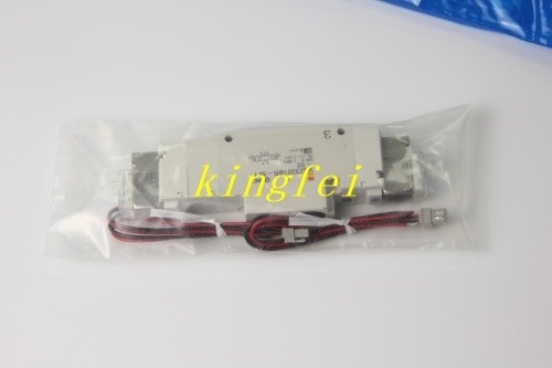 FUJI H63467 VQZ3321BR-5L1-02 NXT सोलेनोइड वाल्व डबल वायर फाइव वे सोलेनोइड वाल्व