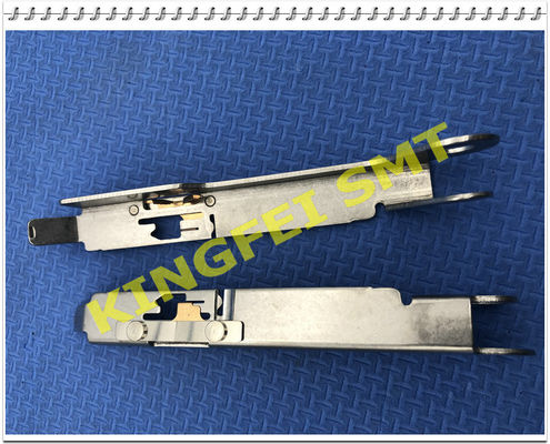 खरीदें CF081ER फीडर के लिए JUKI CTFR 8x4mm 40081845 स्टेनलेस मेटल टॉप कवर ऑनलाइन निर्माण