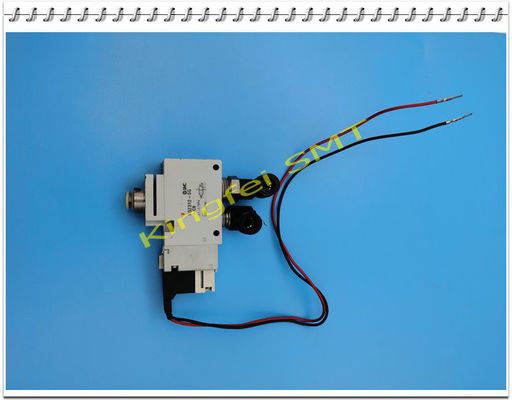 यामाहा YV64D मशीन के लिए एसएमसी सोलेनॉइड वाल्व VQZ312-5G-C6