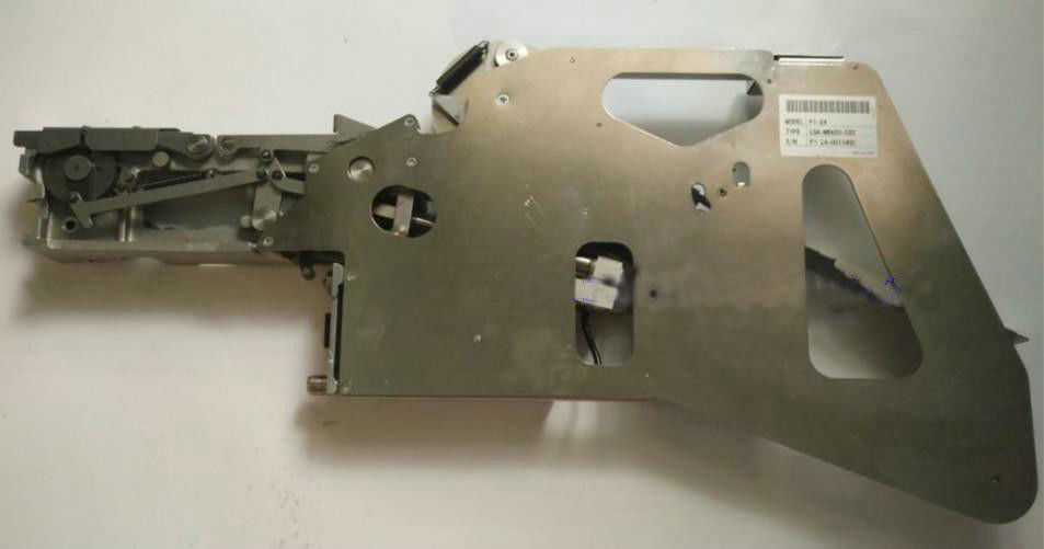 फैक्टरी के लिए रजत रंग धातु एसएमटी फीडर LG4-M6A00-00 Ipulse 24 मिमी फीडर